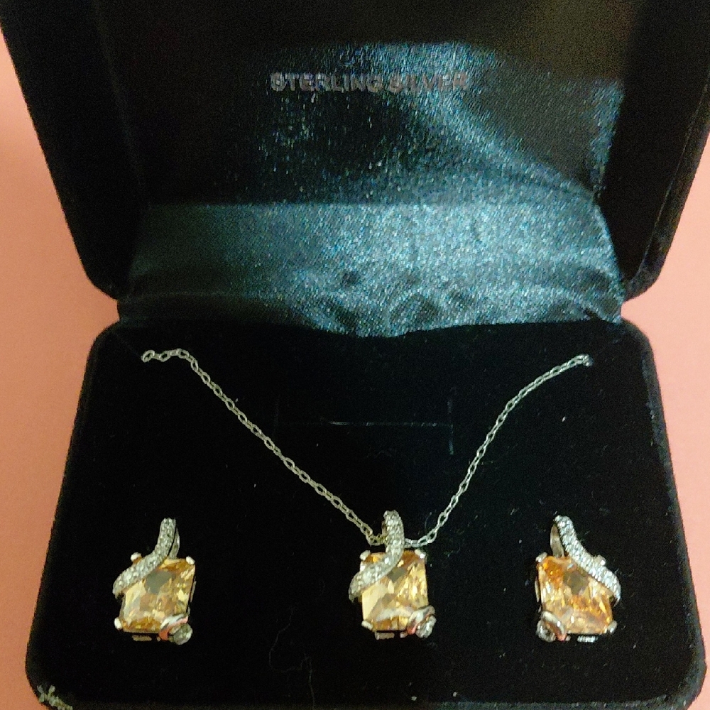 Sterling Silver and Gold Necklace Set